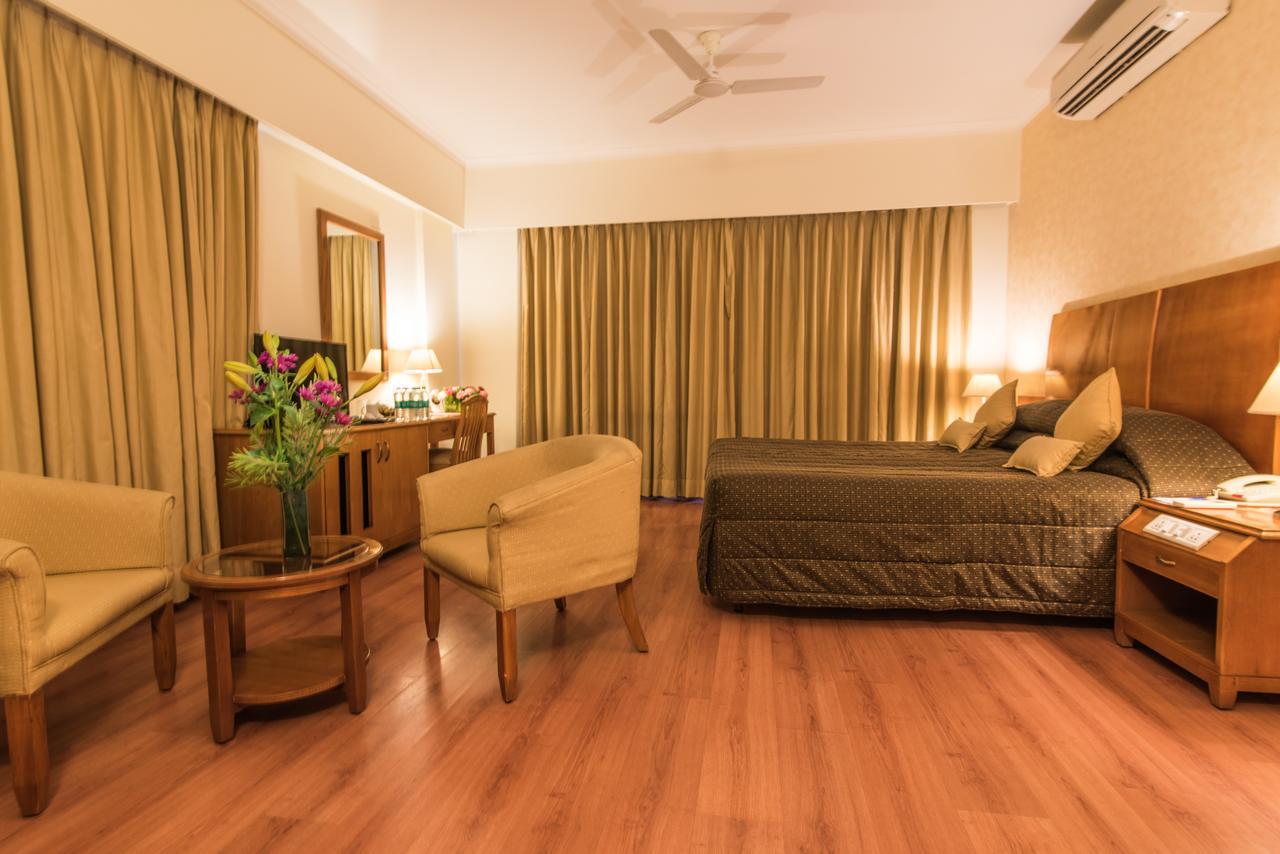 Sai Vishram Business Hotel Bangalore Exterior foto